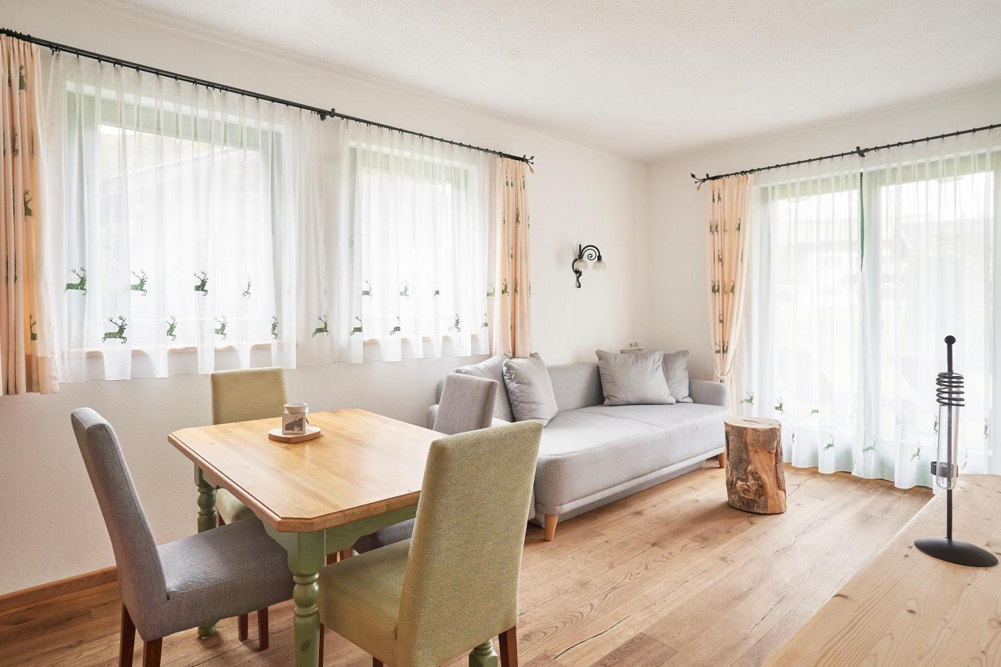 Rosamunde Apartments Leutasch Pokoj fotografie